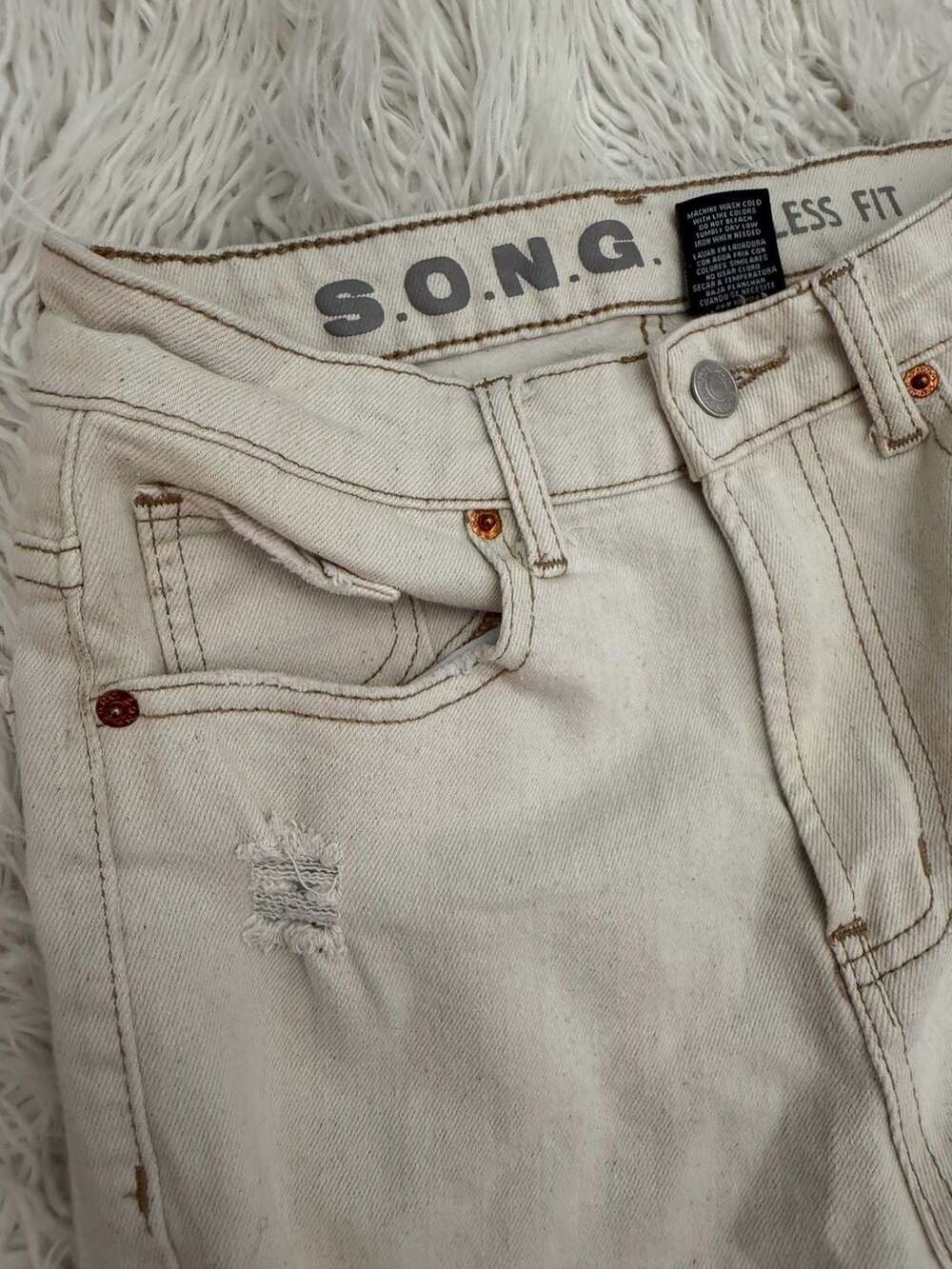 S.O.N.G.  5/27 Jeans Off White Distressed Timeless Fit